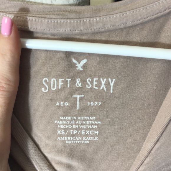 Comfy short sleeve crop tee - Picture 2 of 3